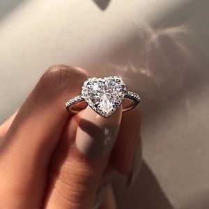 Crystal heart ring